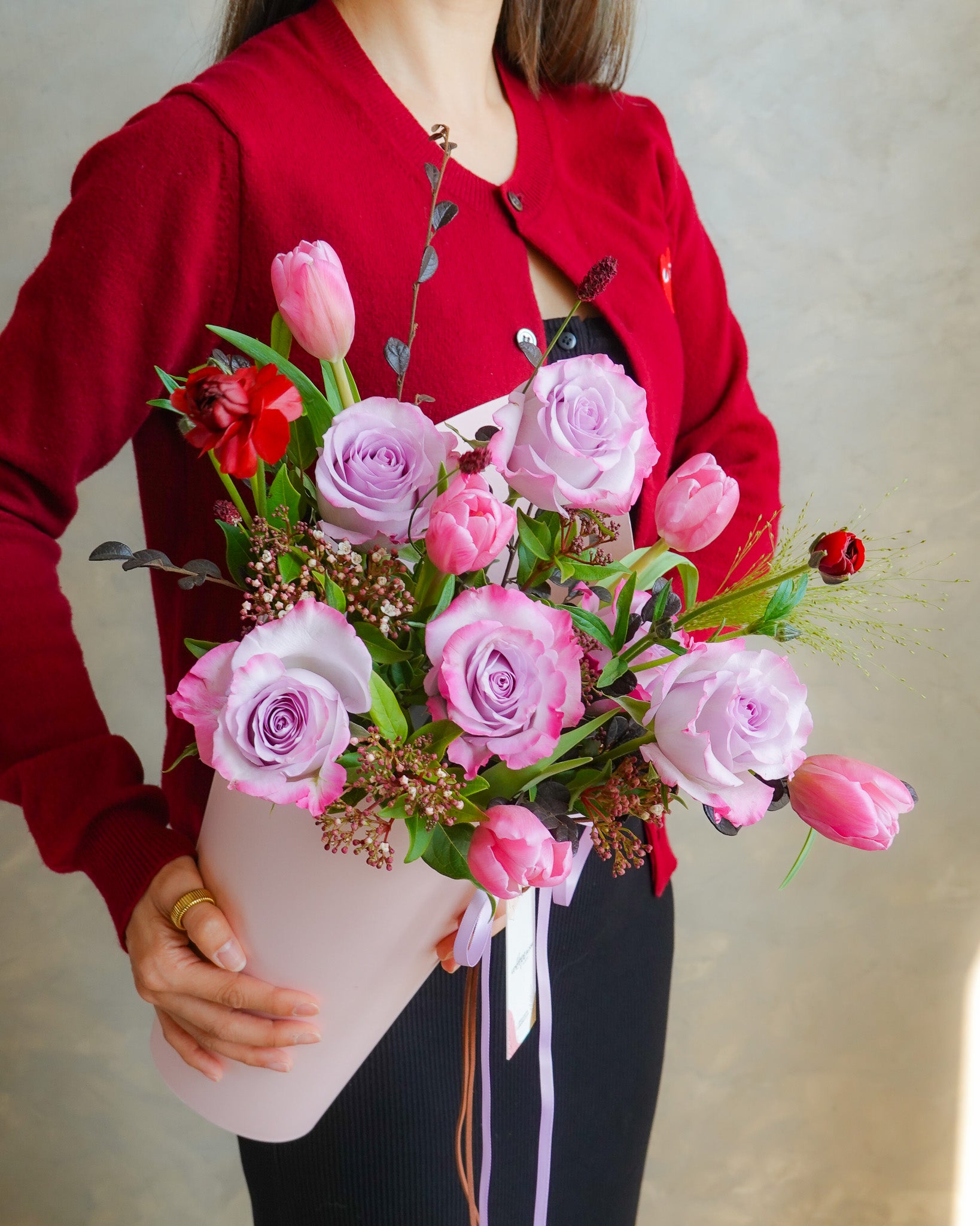 情人節花束2026 | All of Me | 粉紫色玫瑰及鬱金香花桶