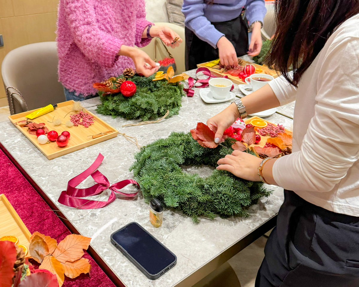 Element-Christmas-Wreath-Workshop-2023-3.jpg