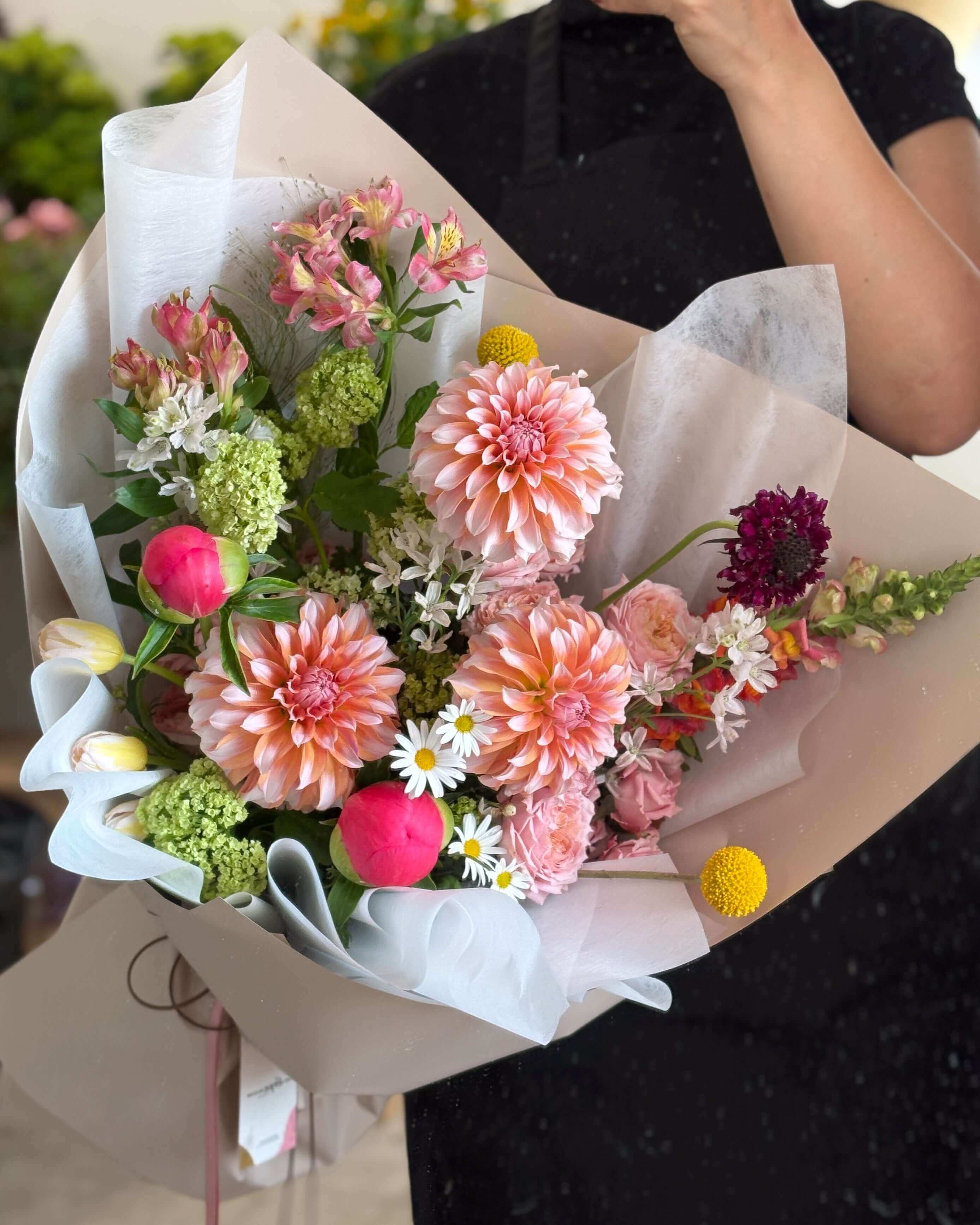 Mother's Crown 牡丹大理花花束 | 母親節花束2025 | 香港花店