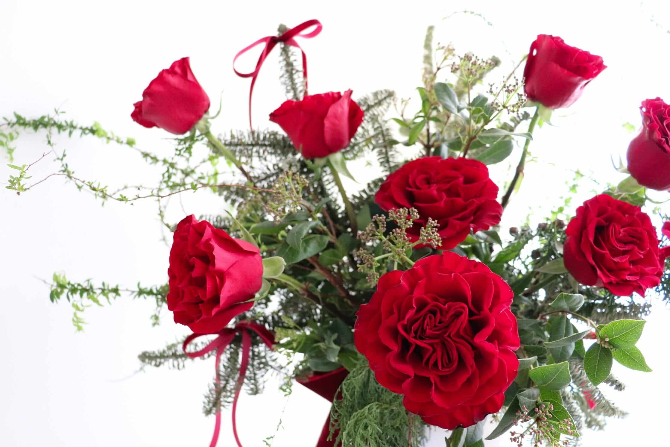 Crimson Noel | 聖誕花瓶 <br> Christmas Vase Arrangement Christmas Collection Let Hope Bloom