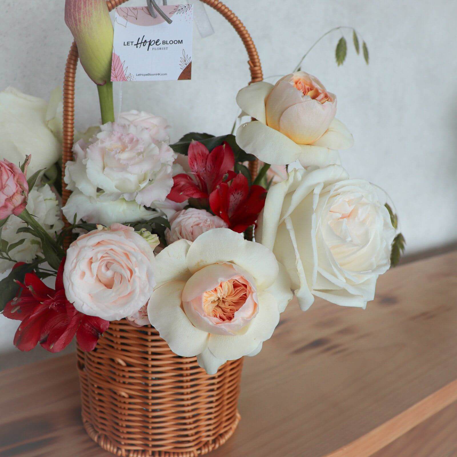 The Florist's Pick 花藝師發板花籃| 香港花店 | 網上訂花 | Flower Bouquet Delivery