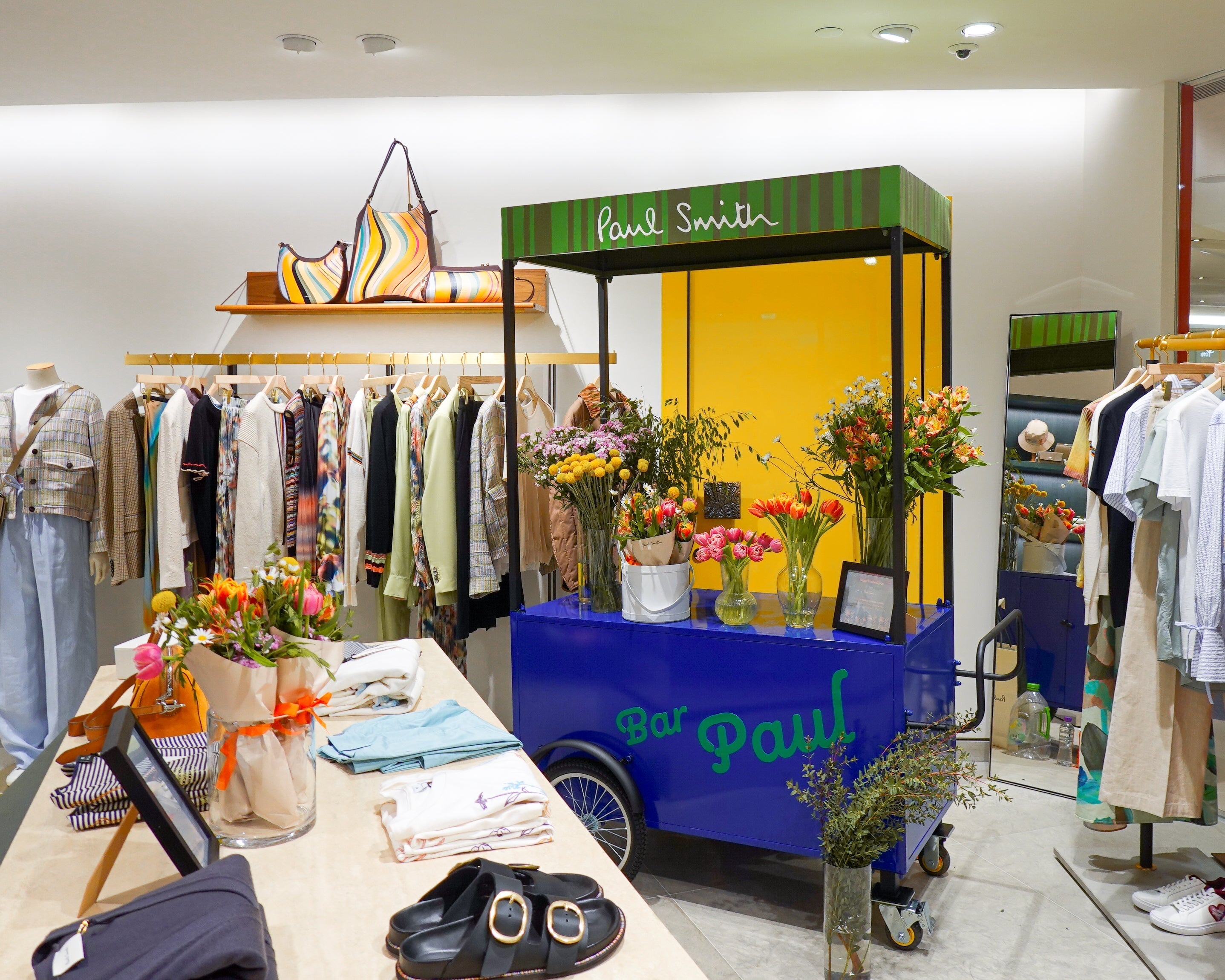 Paul Smith | Floral Cart Service