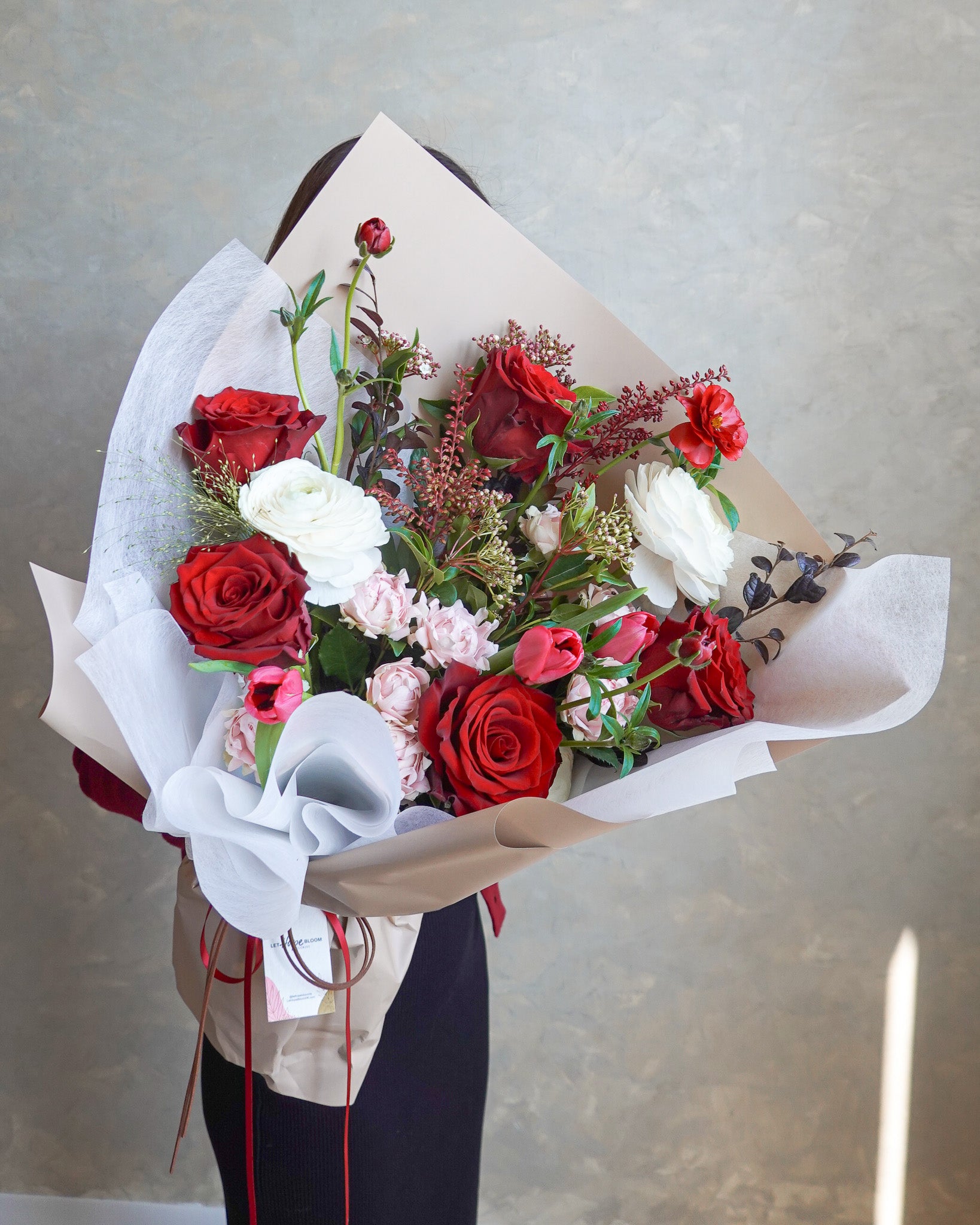 情人節花束2026 | Kiss Me More | 紅玫瑰鬱金香花束