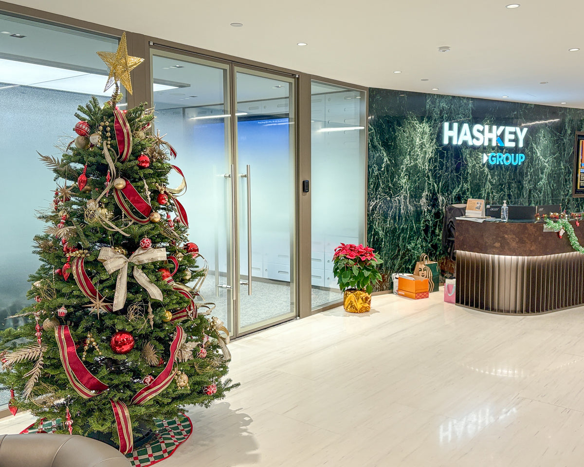 Hashkey-Christmas-Decoration-1.jpg