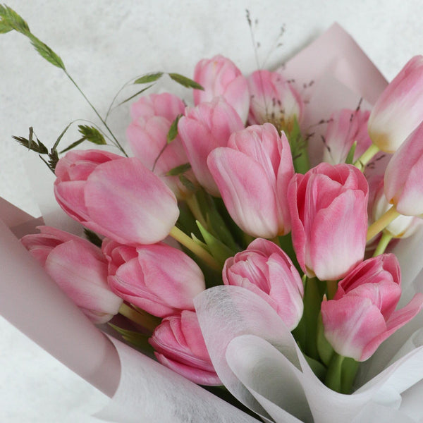 Bubbly Love 粉紅色鬱金香花束 Seasonal Bouquet Let Hope Bloom 