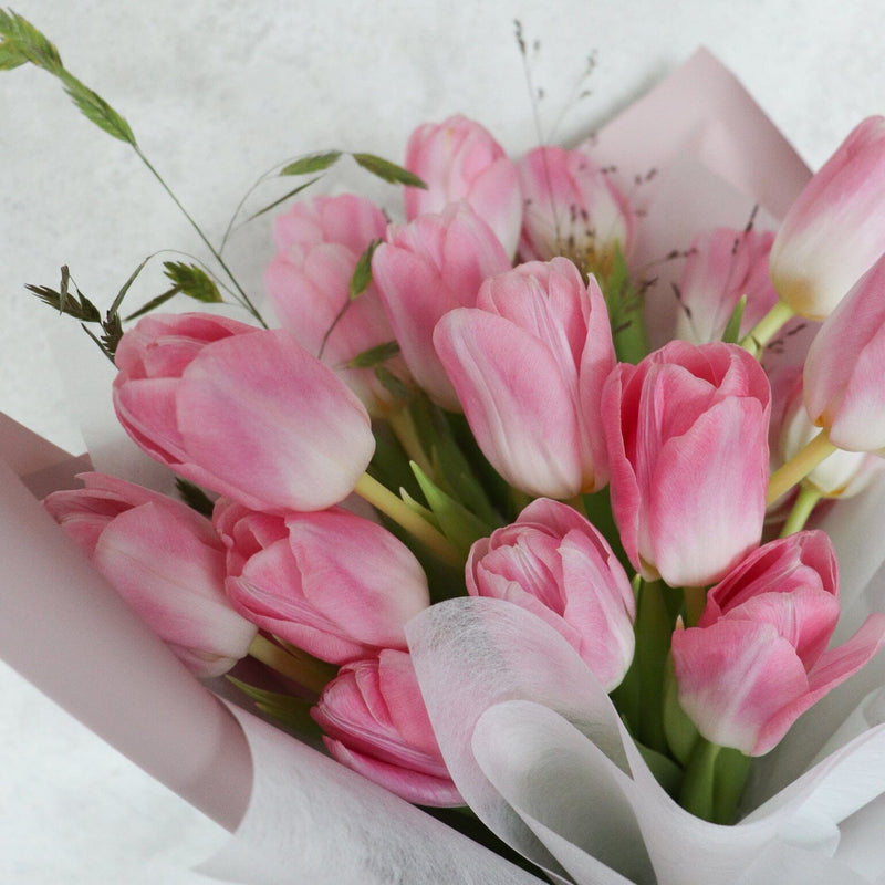 Gentle Love 粉紅色鬱金香花束 | 香港花店 | 網上訂花 | Flower Bouquet Delivery