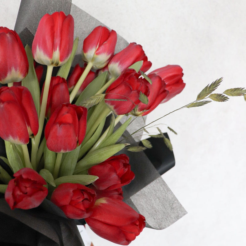 Rouge Love 紅色鬱金香花束 | 香港花店 | 網上訂花 | Flower Bouquet Delivery