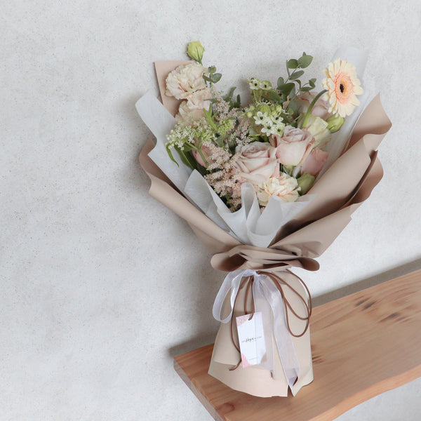Tender Kiss 粉紅玫瑰花束 | 香港花店 | 網上訂花 | Flower Bouquet Delivery