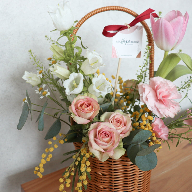 The Florist's Pick 花藝師發板花籃| 香港花店 | 網上訂花 | Flower Bouquet Delivery